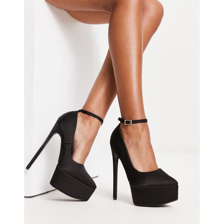 Pointed shop platform pumps