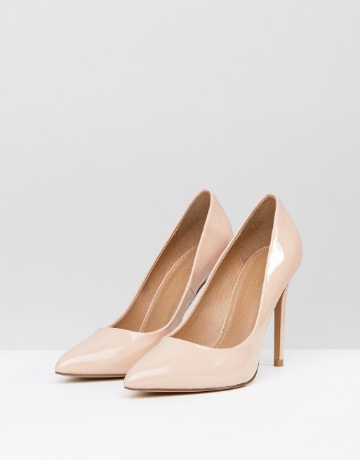 ASOS DESIGN Paris buty na małym obcasie na szerszą stopę w kolorze migdałowym, 2 z 4