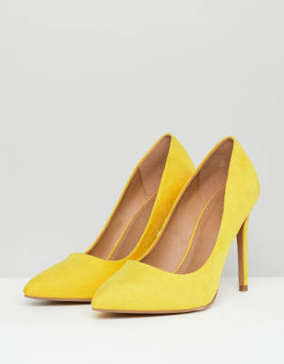 yellow court shoe