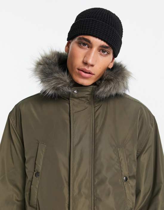 https://images.asos-media.com/products/asos-design-parka-jacket-in-green-with-faux-fur-trim-hood/24328114-3?$n_550w$&wid=550&fit=constrain