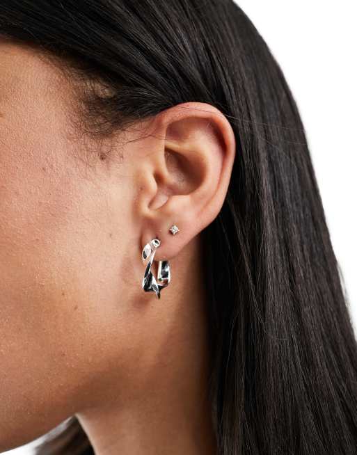 ASOS DESIGN – Płaskie skręcone kolczyki-koła w odcieniu srebra, 3 z 4