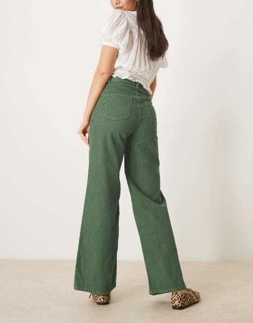 ASOS DESIGN patch pocket wide leg cord trouser in khaki, 5 of 5
