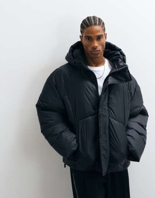 ASOS DESIGN Peakmax pufferjacka i svart, 2 av 5