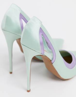 lilac pumps