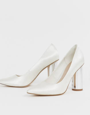 pearlescent heels