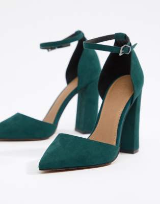 gucci flat sandals on sale