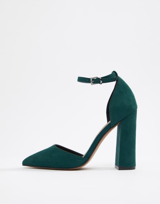 Pebble pointed high clearance heels