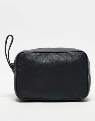 pebbled leather washbag in black