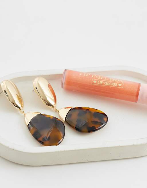 ASOS DESIGN pendant earrings with brown tortoise print in gold tone, 2 of 4