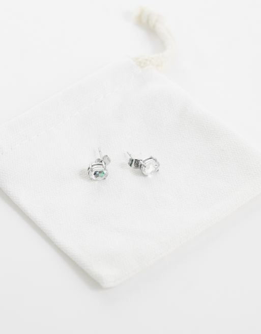 ASOS DESIGN - Pendientes de botón plateados ovalados de acero inoxidable resistente al agua con circonitas, 3 de 4