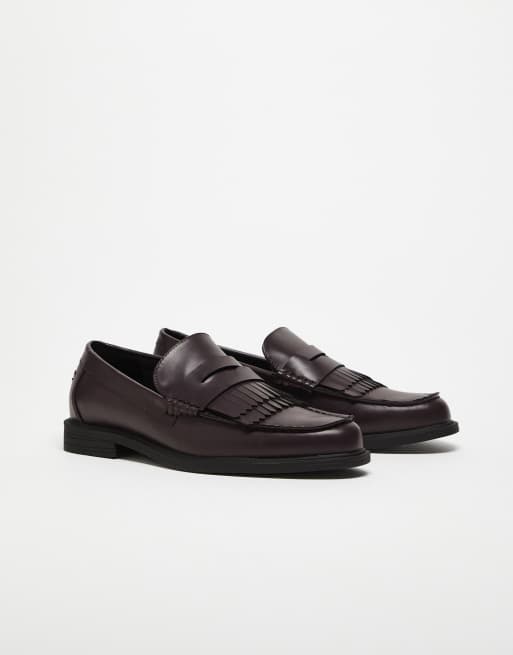 ASOS DESIGN penny loafers in burgundy with fringe detail, 2 of 4