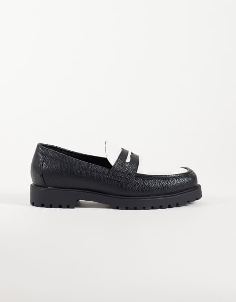 ASOS DESIGN Pennyloafer mit Profilsohle in Schwarz und Weiß - view 1