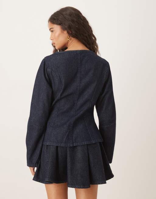 ASOS DESIGN - Peplum-jakke i skyllet denim med knapdetaljer, 3 af 4