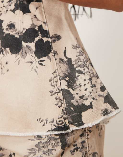 ASOS DESIGN - Peplum top met bloemenprint in taupe, deel van co-ord set, 4 van 4