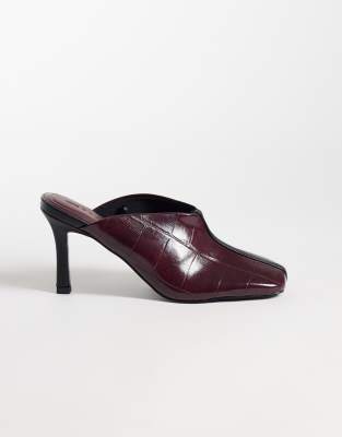 Square Toe 1