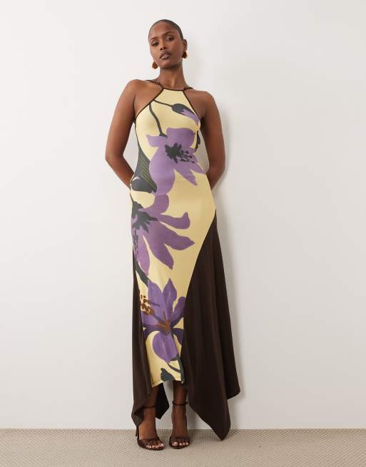ASOS DESIGN – Perlenbesetztes Neckholder-Maxikleid mit asymmetrischem Saum und kontrastierendem Blumenmuster, 2 von 4