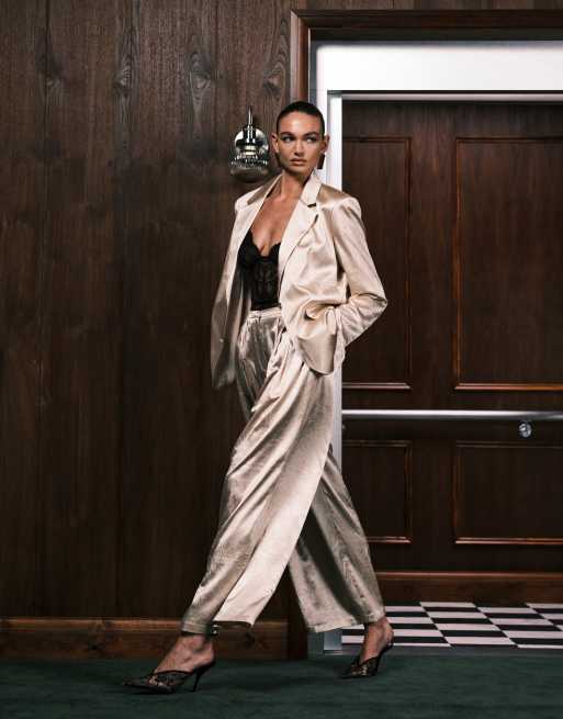 ASOS DESIGN – Perłowe eleganckie nieusztywniane spodnie palazzo, część zestawu