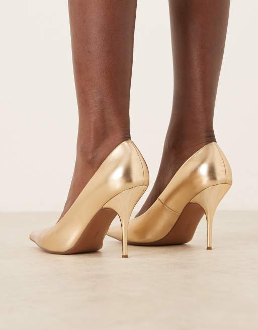 ASOS DESIGN - Perth - Puntige pumps met hoge stilettohak in goud, 4 van 4