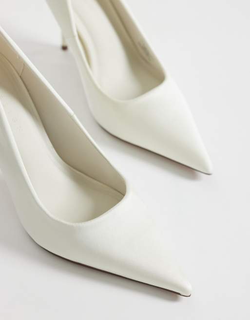 ASOS DESIGN - Perth - Puntige pumps met hoge stilettohak in ivoorwit satijn, 2 van 4