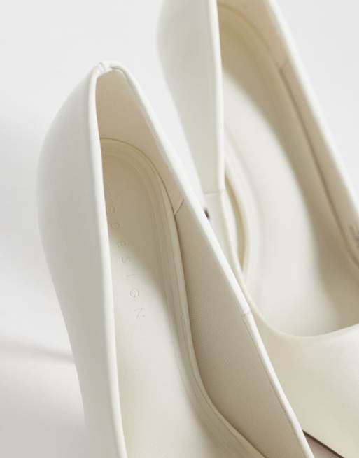 ASOS DESIGN - Perth - Puntige pumps met hoge stilettohak in ivoorwit satijn, 3 van 4