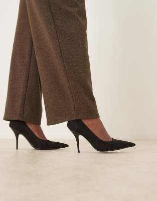 ASOS DESIGN - Perth - Spitze Pumps aus schwarzem Wildlederimitat mit hohem Stiletto-Absatz