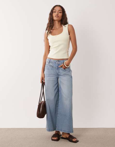 ASOS DESIGN Petite - Ankellange jeans med brede ben og forlomme i lys vask - view 1