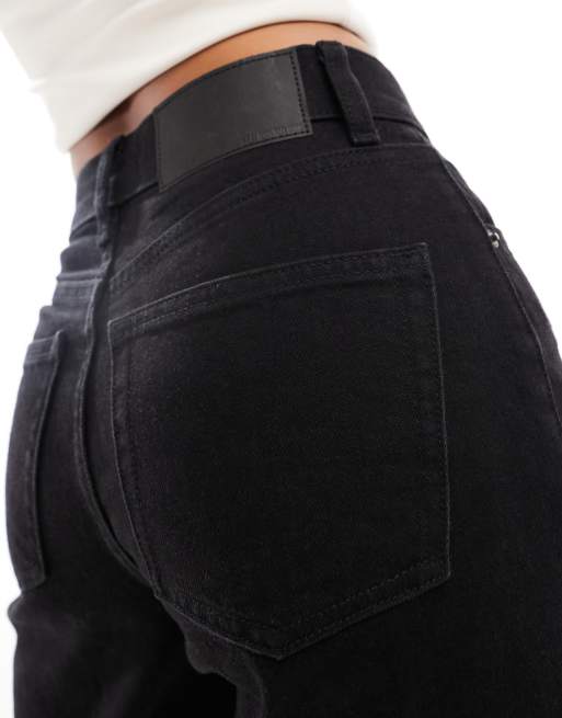ASOS DESIGN Petite ankle grazer straight leg jean in clean black - BLACK, 4 of 5