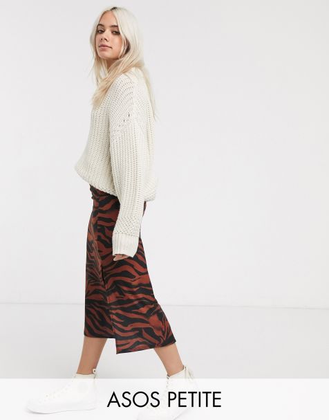 ASOS DESIGN Petite – Asymmetrischer Jersey-Rock mit Beinschlitz und Zebramuster