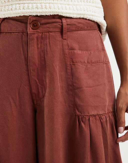 ASOS DESIGN Petite balloon pants with front pockets and adjustable tie hem in rust, 4 of 5
