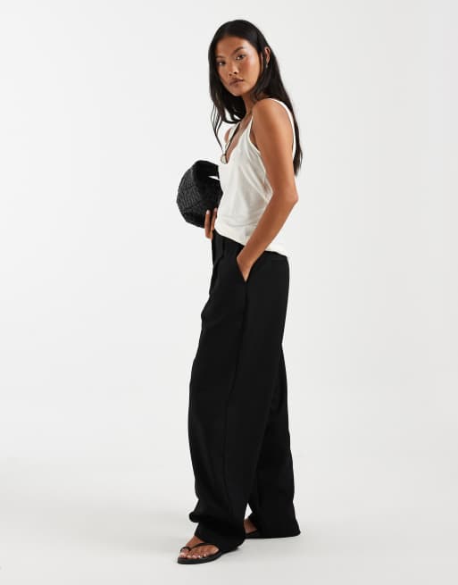 ASOS DESIGN Petite – Barrel-Hose in Schwarz mit abgerundetem Bein, 3 von 5