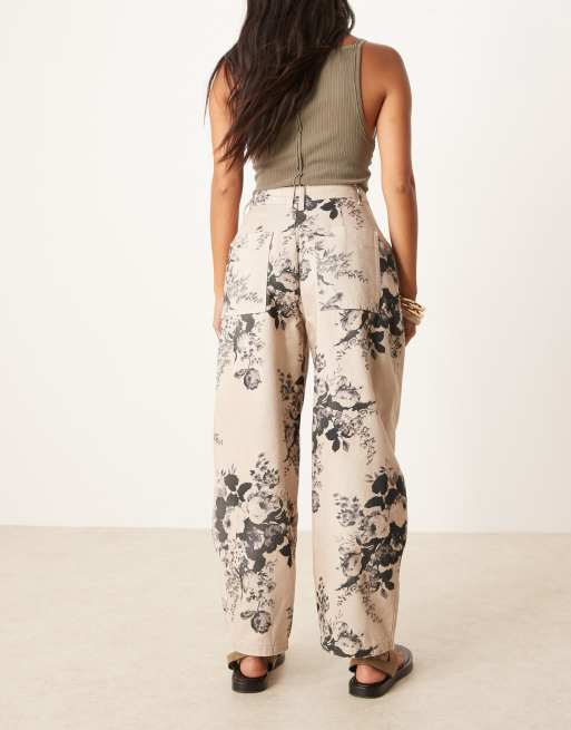 ASOS DESIGN Petite barrel leg trousers in taupe floral print , 3 of 5