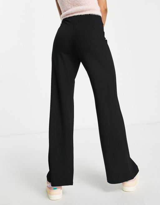 ASOS DESIGN Petite - Basic broek van jersey met wijde pijpen in zwart, 3 van 4