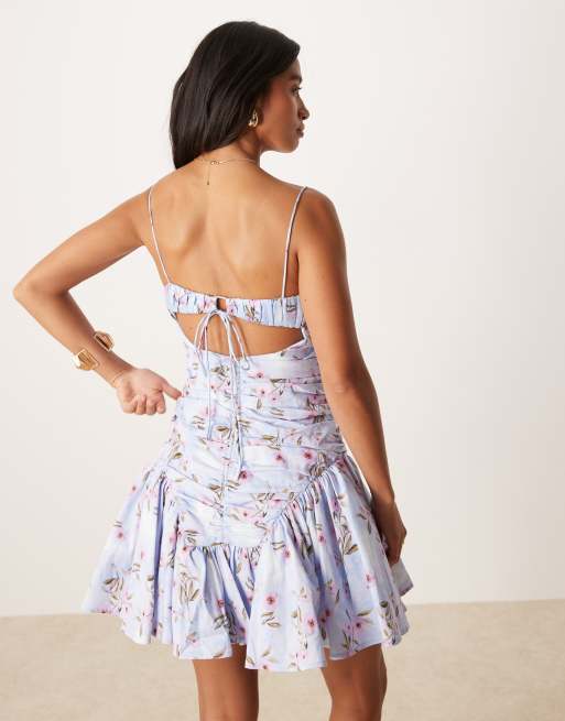 ASOS DESIGN Petite – Blå, blommig miniklänning i skjortmodell med ryschad byst, hel kjol och smala axelband, 3 av 4