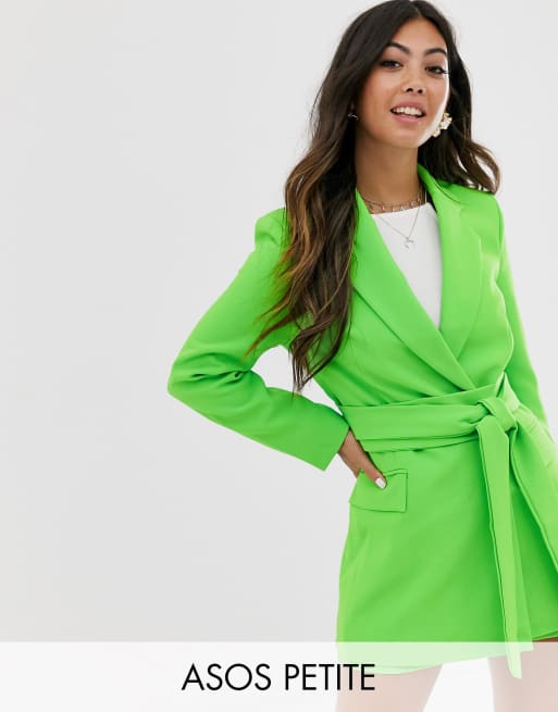 ASOS DESIGN Petite - Ensemble blazer croisé et short - Vert pop, 2 de 3