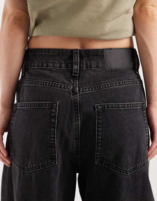 ASOS DESIGN Petite – Blekgrå jeans med hög midja och barrelben, 4 av 5