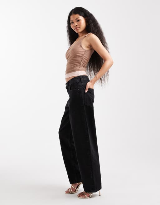 ASOS DESIGN Petite – Bleksvarta jeans med smal passform och barrelben , 3 av 5