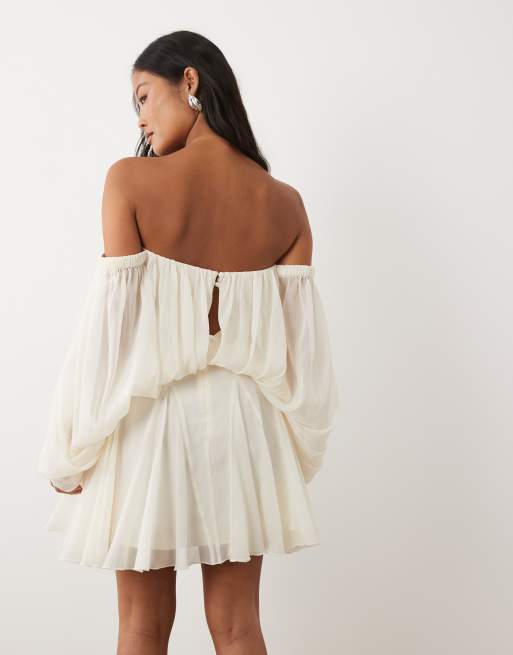 ASOS DESIGN Petite blouson mini dress with split sleeve and volume godet skirt in cream, 3 of 4