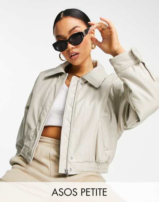 ASOS DESIGN Petite - Bomber en imitation cuir - Latte