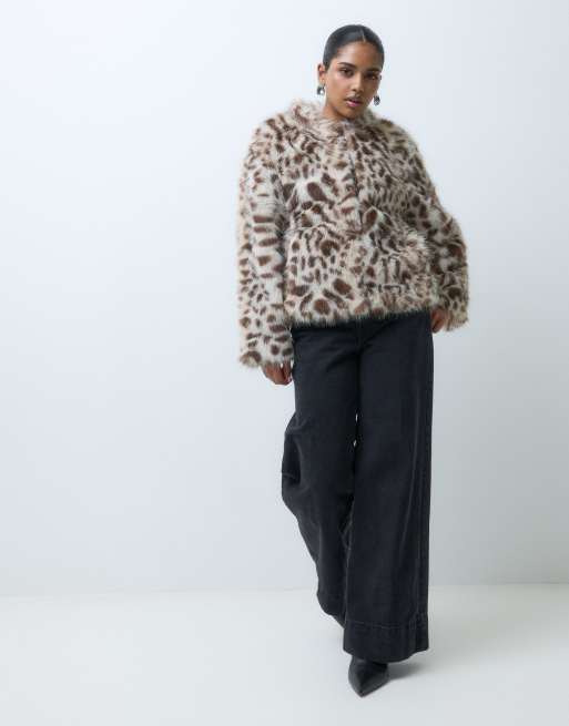 ASOS DESIGN Petite bomberjakke med lynlås og imiteret pels i cheetah, 2 af 5