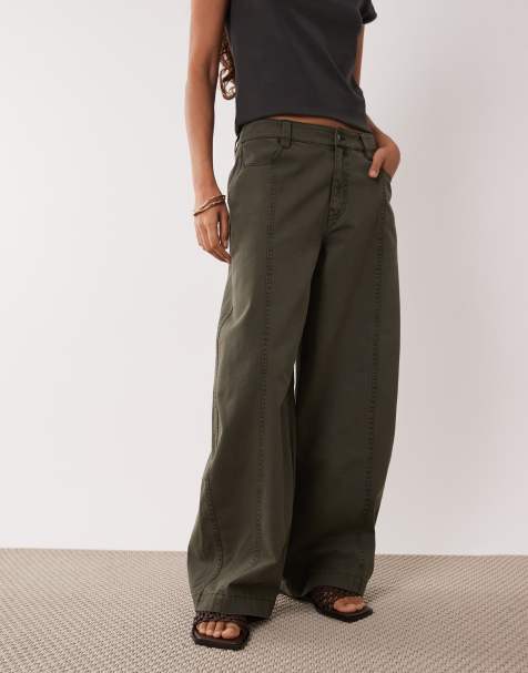 ASOS DESIGN Petite - Broek met wijde ronde pijpen in kaki - view 1