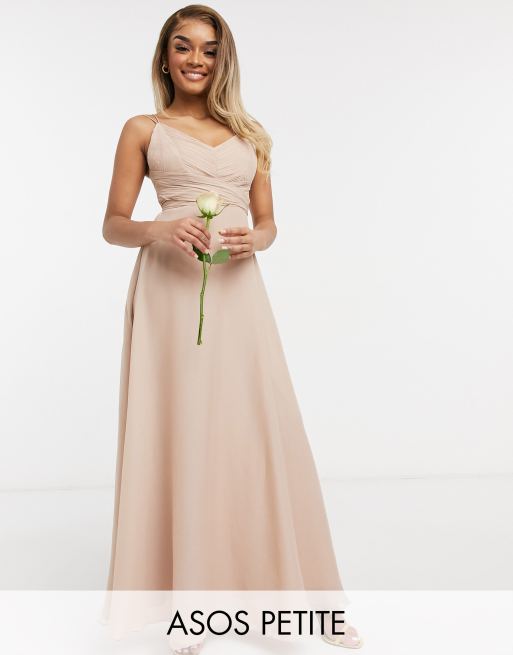 ASOS DESIGN Petite - Brudepige-cami maxikjole med rynket overdel og bindebånd i blush
