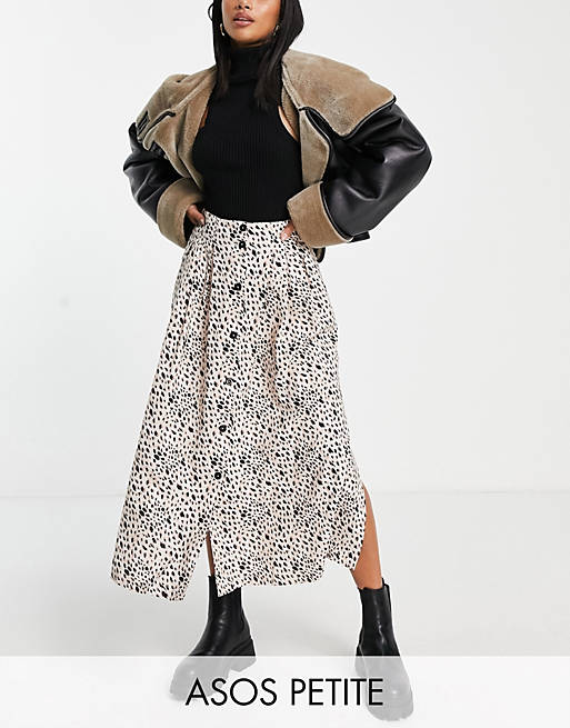  Petite button through midi skirt with deep pocket detail in animal print 