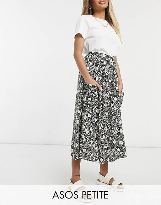 Women Petite button through midi skirt with deep pocket detail in blurred floral print 