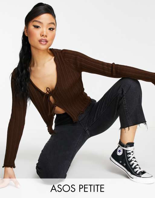 ASOS DESIGN Petite - Cardigan a coste con allacciatura frontale colore marrone
