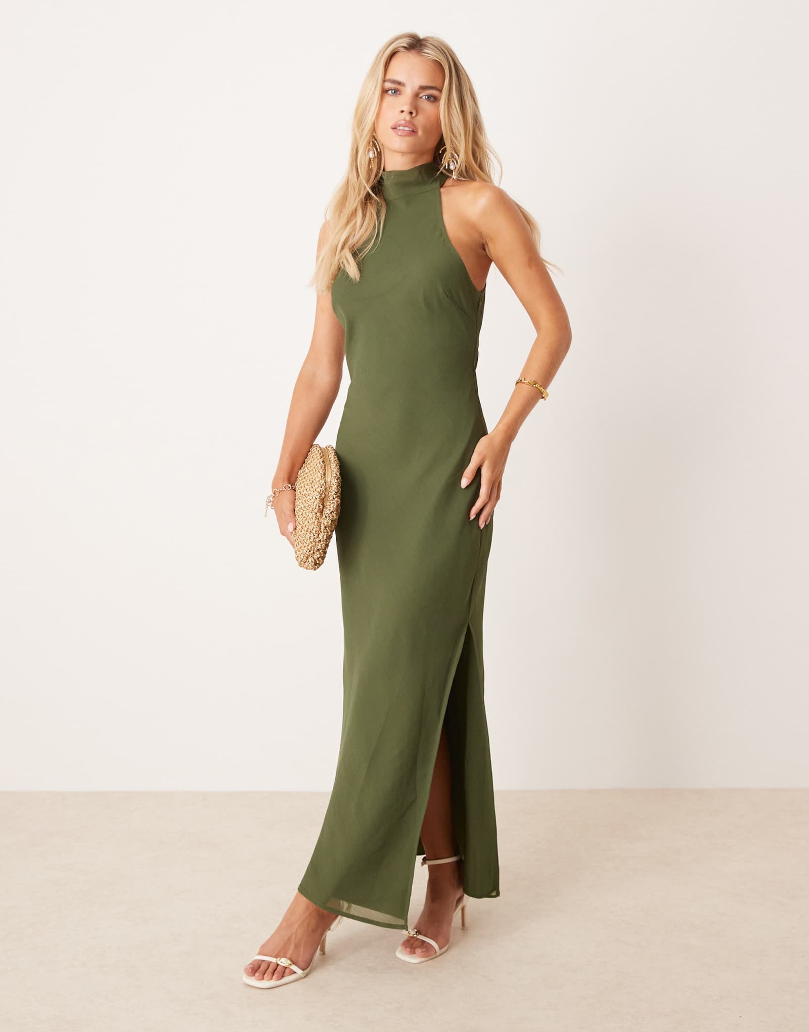 Миниатюрное шифоновое платье миди с высоким вырезом от ASOS DESIGN оливкового цвета