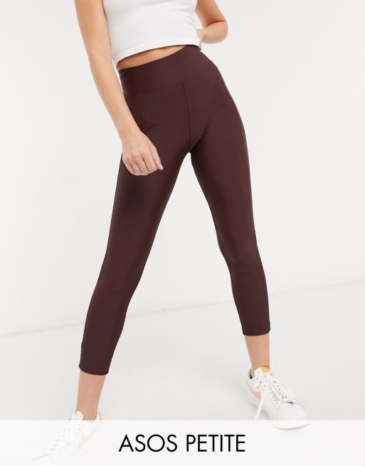 ASOS DESIGN Petite - Chokoladebrun højtaljede leggings med mat finish