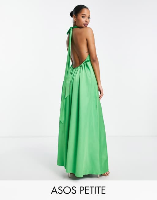 ASOS DESIGN Petite - Combinaison ample en satin à dos nu et liens derrière la nuque - Vert vif