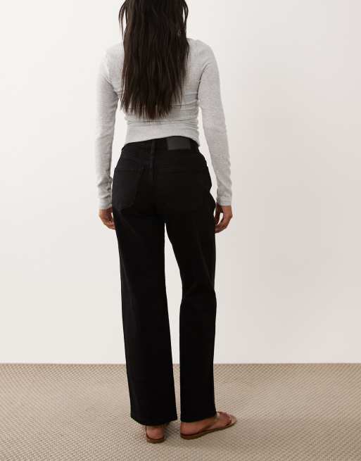 ASOS DESIGN Petite comfort stretch straight leg jean in black, 5 of 5