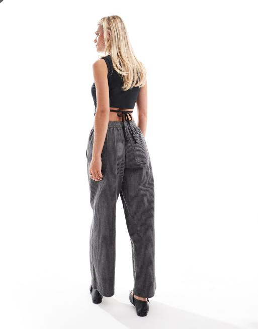 ASOS DESIGN Petite cord barrel pants in charcoal, 4 of 5