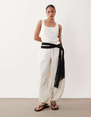 Asos Petite Asos Design Petite Cotton Nylon Blend Pull On Balloon Pants In White